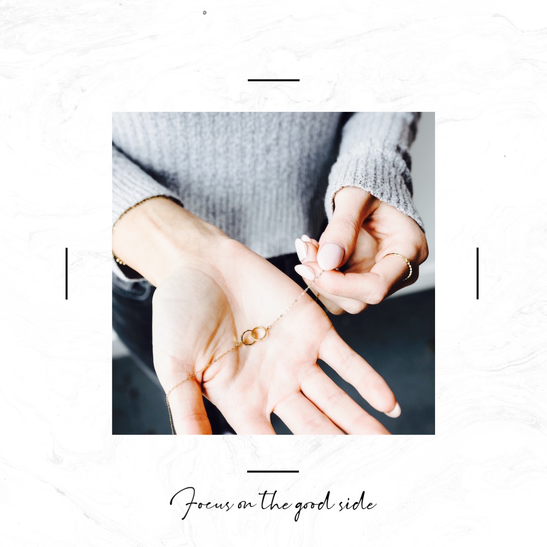 Gold jewelry fashion instagram post template